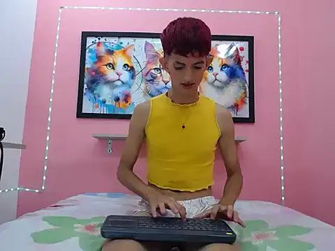 twink_baby_18 网络视讯表演