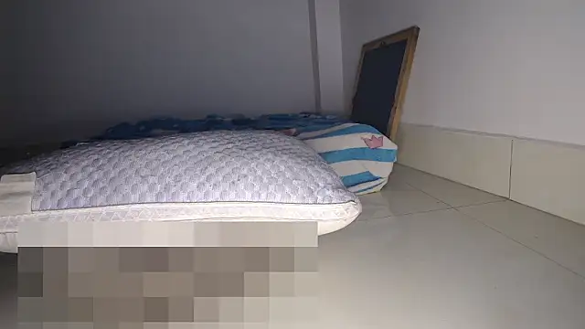 Grass_99 Live XXX Chat