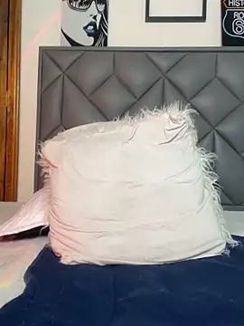 Chat +18 de Dereck_Klain ao vivo