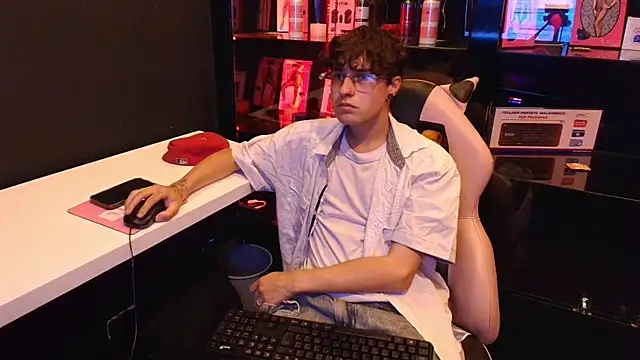 Krown_nox Adlı Modelin Web Kamerası Şovu