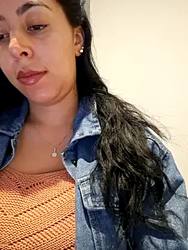 Luianna's Live XXX Chat