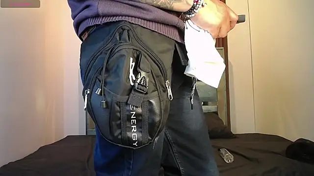 Nickk_21_ – Naživo XXX chat