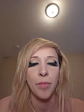 AmethystFoxx Live XXX Chat
