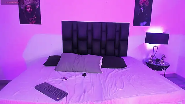 Kloebaby_ Chat XXX in diretta