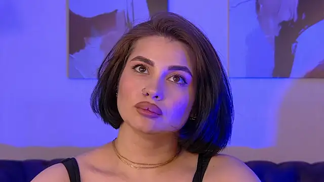AdrianaToressn Live XXX chat