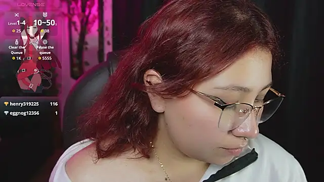 littlee_red's Live XXX Chat