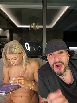 SexOnMyLvL's Webcam Show