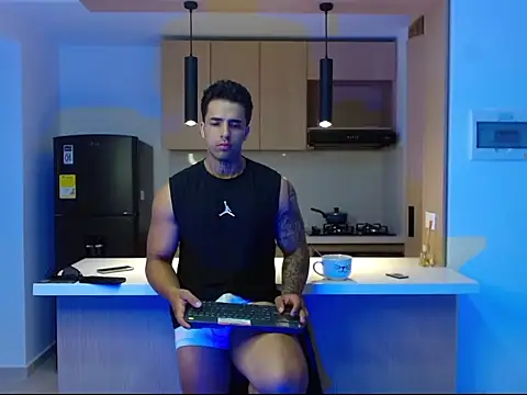 Jacobb_Phoenix Live XXX Chat