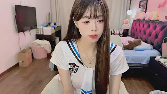 Evacute-top Adlı Modelin Canlı XXX Sohbeti