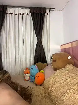 MarieLeon Adlı Modelin Canlı XXX Sohbeti