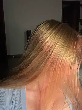 curchez_ Adlı Modelin Canlı XXX Sohbeti