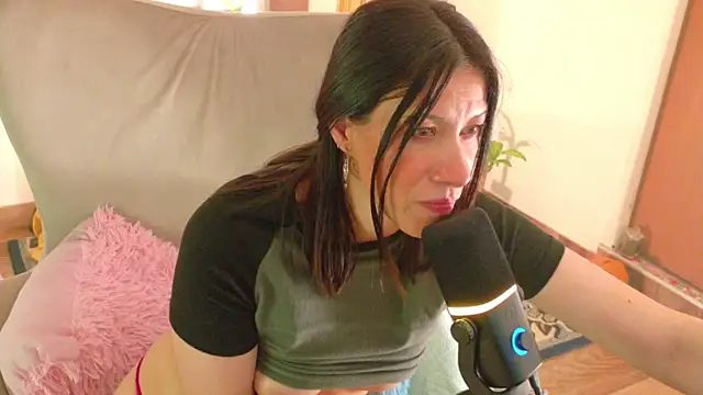 magali_19n Live XXX chat