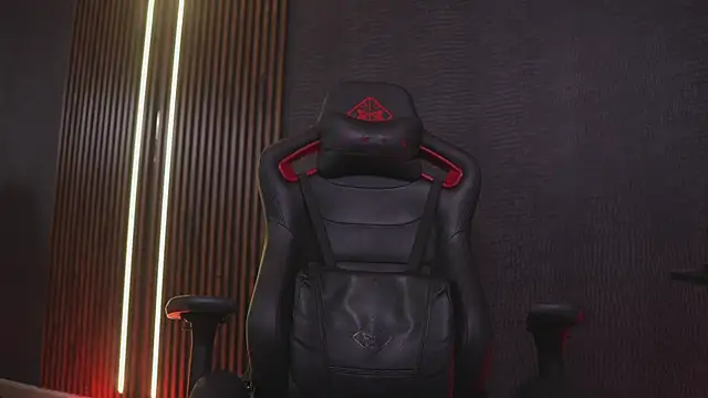JacksonOlsenn Live XXX-Chat