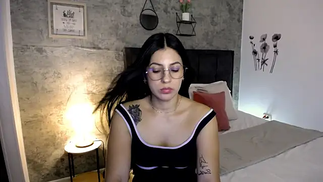 Chatroom XXX en direct de isa_cruzx