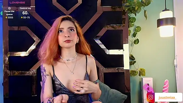 Justmia69 실시간 채팅방