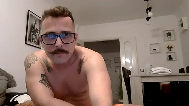 yanick931's Live XXX Chat