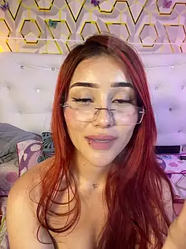Ashly_cutee's Live Chat Room