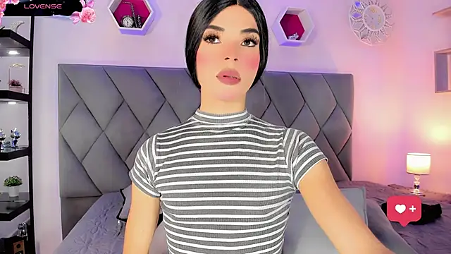 Amira_Ember Live XXX-chat