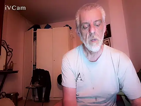 PierPesaroX – Naživo XXX chat