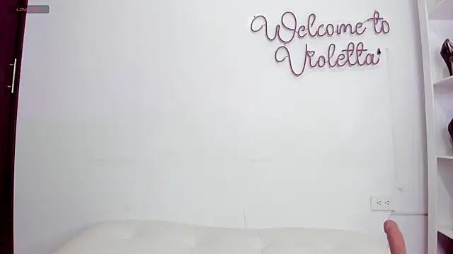 Chat XXX ao vivo de violetta_pretty