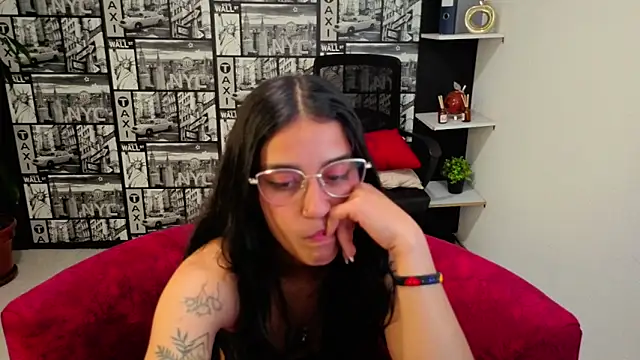 Czat XXX na żywo – DanielaMonroe