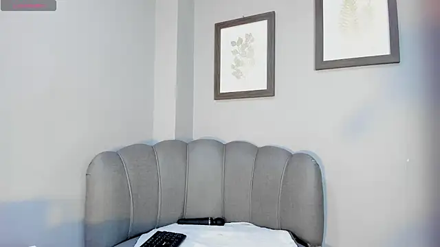 Sala de chat ao vivo de Roxanna_moore
