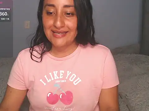 XXX chat uživo modela erotic_lov