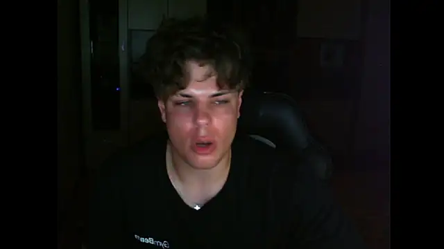 Онлайн чат XXX Kane_Wolf