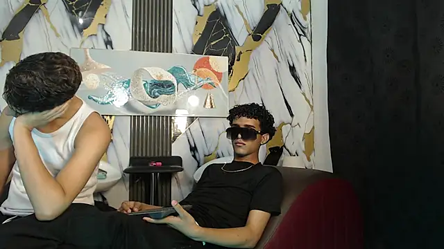 XXX chat uživo modela GOLDEN_2026