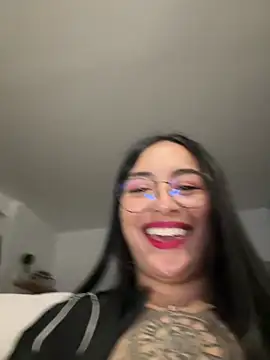Rae_Lil_White's Live XXX Chat