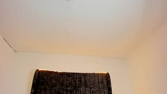 Chat +18 de AnnyCherry_ ao vivo