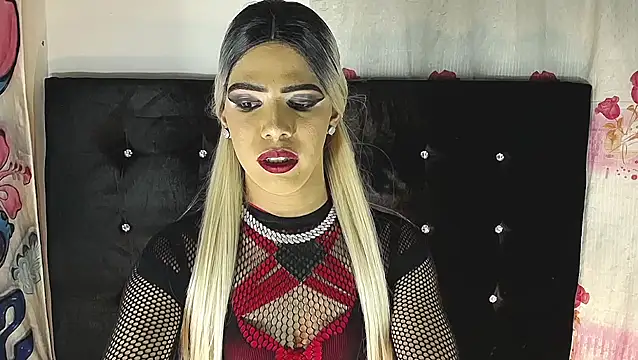 Pokazy przed kamerką – Kristal_Queen01