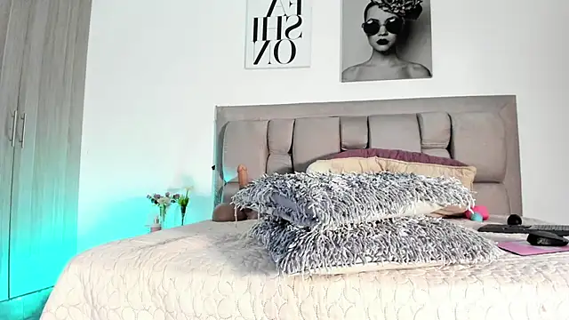 MiliMattel Live XXX-Chat