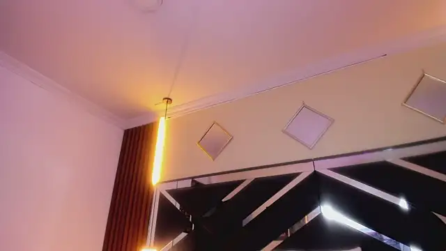 Kittie_Vixen Webcamshow
