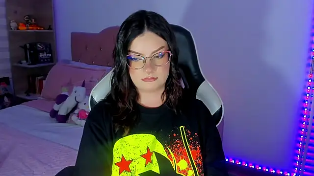 Онлайн чат XXX OphelianaRose33