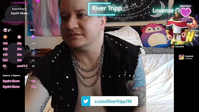 XXX chat uživo modela RiverTripp