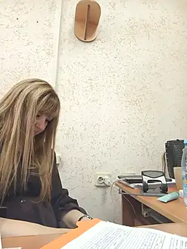 Office_Albertina: онлайн-секс-чат