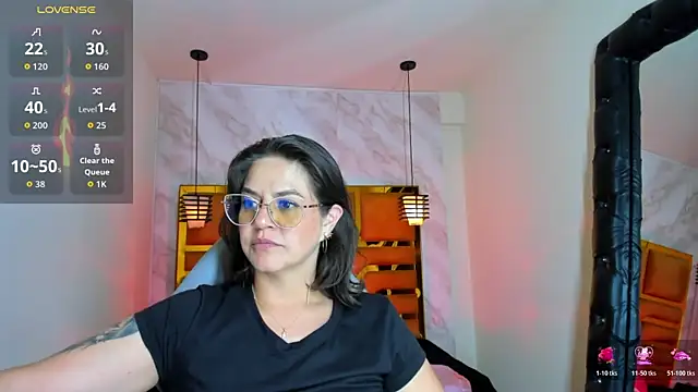Luciifeer_ Adlı Modelin Canlı XXX Sohbeti