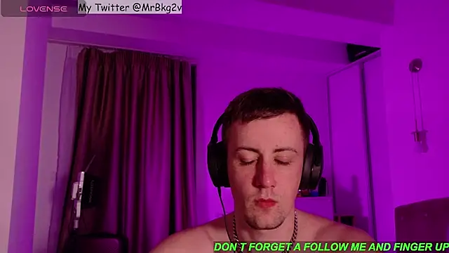 Онлайн чат XXX Brellisimo