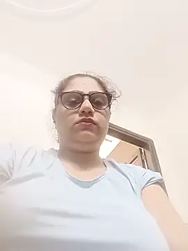 yourchahat27's Webcam Show