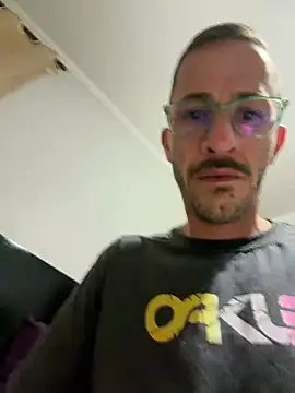 Živý XXX chat MeladoDiMel