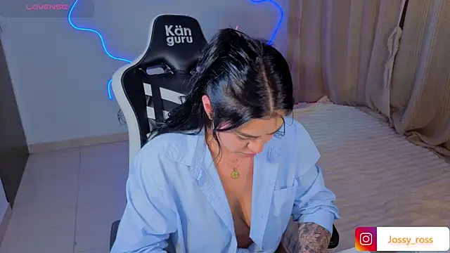 Victoryyy_ live XXX chat