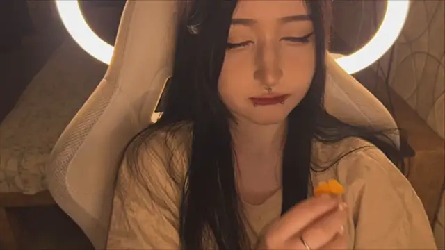 عرض كام SinSpirits