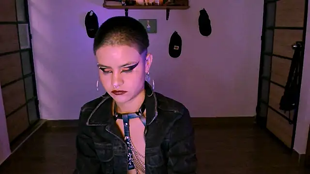 Živý XXX chat alex_one888