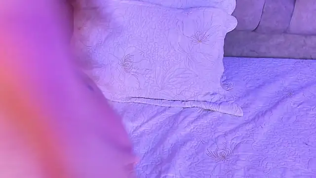 AphroditeSweett Adlı Modelin Canlı XXX Sohbeti