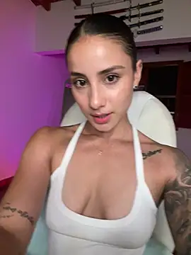 Ale_Lewis' Webcam Show