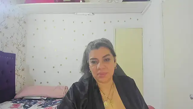 دردشة vikyadams الجنسية المباشرة
