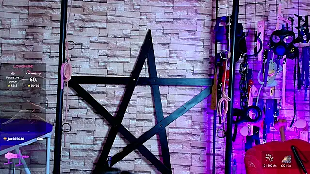 Skay_Queen_BDSM 即時 XXX 聊天
