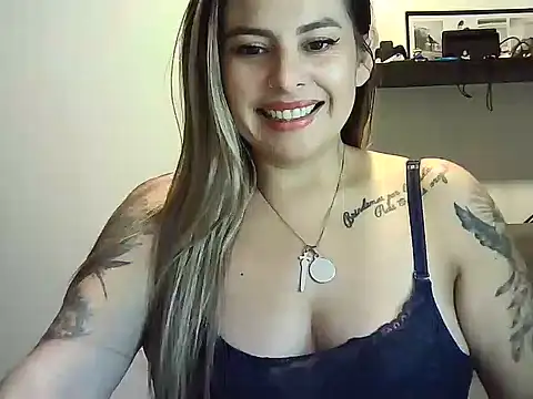 Chat XXX en directo de Valery__Rouse_