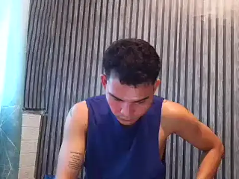 DivesOmnibus Pertunjukan Webcam
